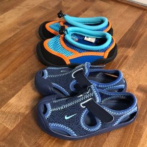 Set of two size 5 Toddler Sandles